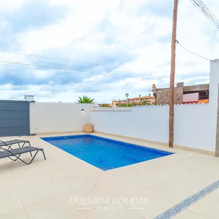 Semi-detached Costa Balear Private Pool & Views Villa