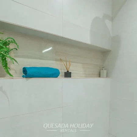 Semi-detached Costa Balear Private Pool & Views シウダー・ケサダ